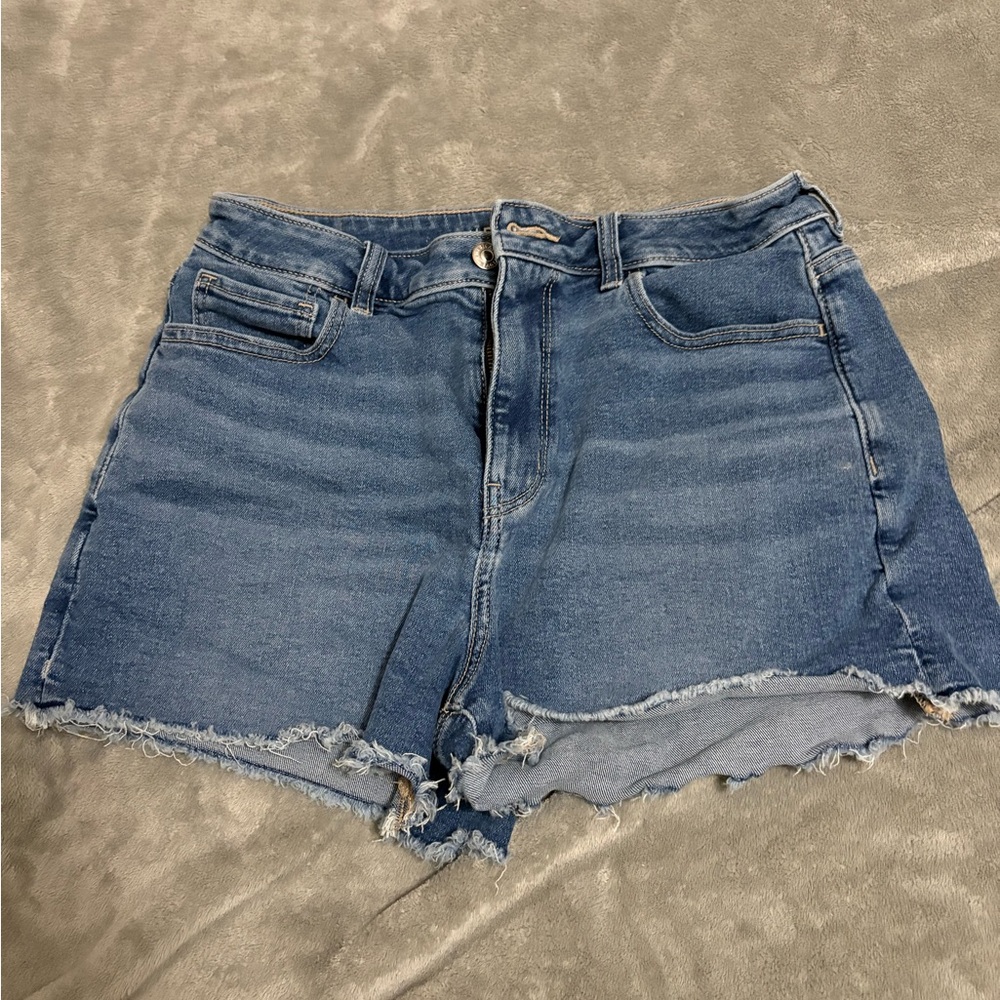American Eagle Outfitters Blue Jean Shorts High-Waisted Frayed Hem